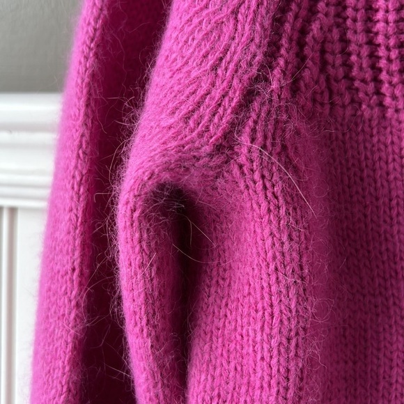 RICKIS ANGORA RABBIT Wool Acrylic Blend Pink Knit Mock Neck Sweater Size Small - Picture 4 of 8